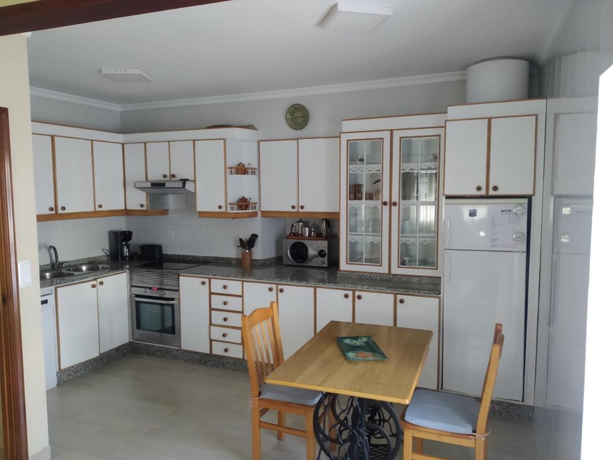 Apartamento Pettit Centro De O Grove Dış mekan fotoğraf